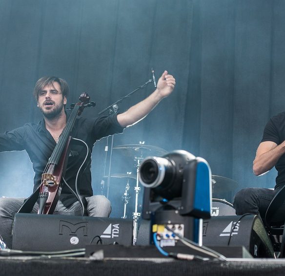 2Cellos