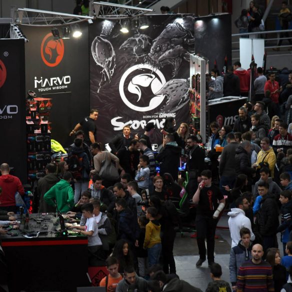 Games.Con je manifestacija namenjena svima čija interesovanja naginju popularnoj gejming i strip kulturi.